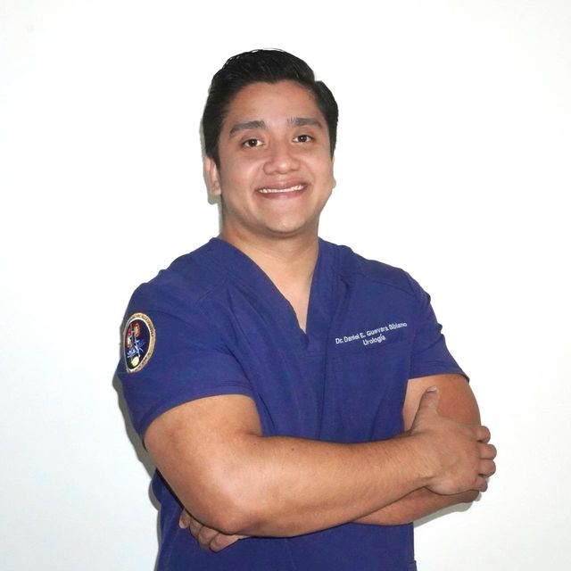 Daniel E. Guevara Bibiano, Urólogo Guerrero