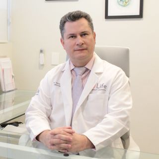 Dr. Héctor Arturo Velázquez Maldonado