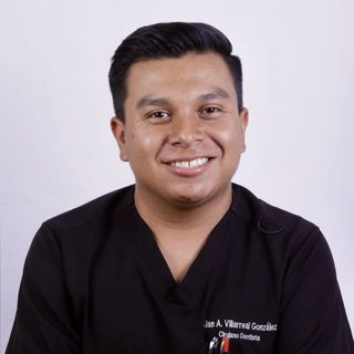 Alan Villarreal González, Dentista - Odontólogo Monterrey