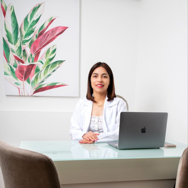 Karime Berenice Ramos Santos, Internista Mérida