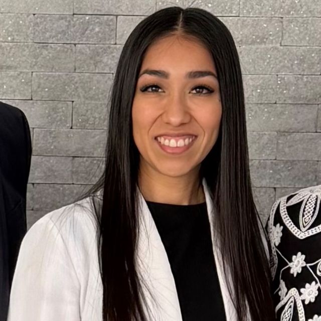 Arabela Brito Medina, Neurólogo Morelia