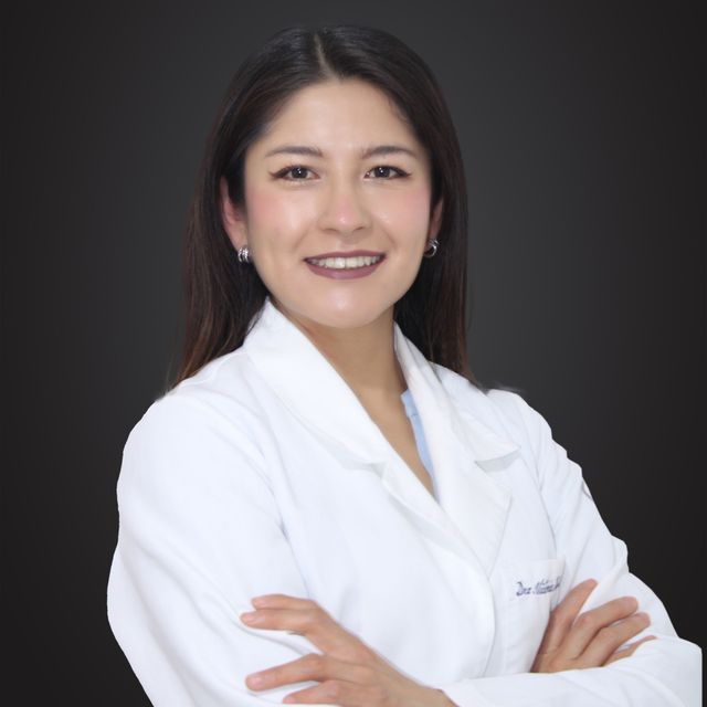 Victoria Román Aguilar, Especialista en Medicina Nuclear Ciudad de México