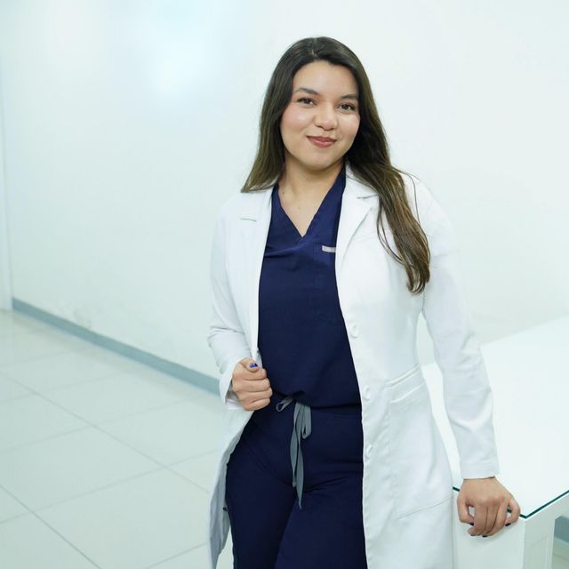 Mariana Yocupicio, Dentista - Odontólogo Tijuana