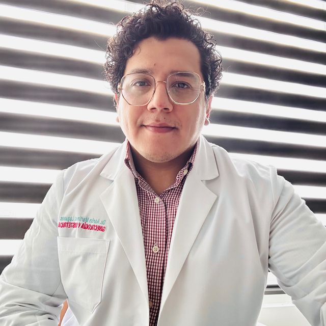 Aarón Martínez Lagunes, Ginecólogo Aguascalientes