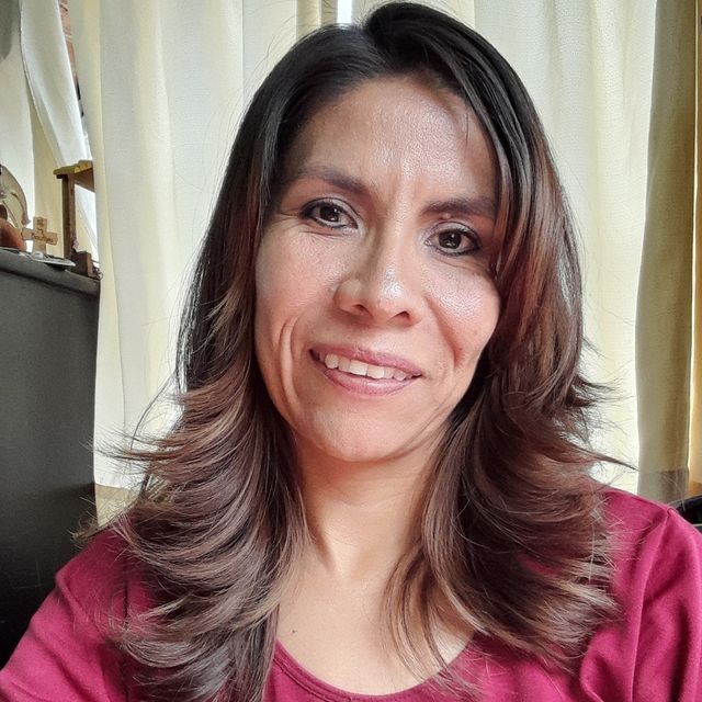 Karina Espinoza Martínez, Psicólogo Hidalgo