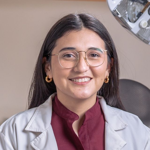 Joanna Lucely Pérez Peraza, Dentista - Odontólogo Mérida