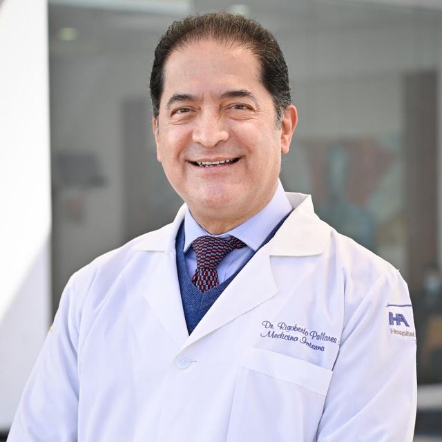 Rigoberto Pallares Aceves, Internista Tijuana