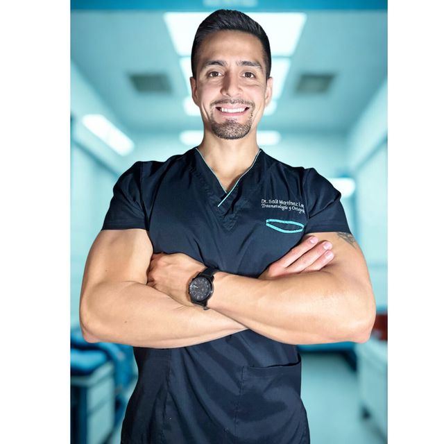 Saúl Martínez León, Traumatólogo Ensenada