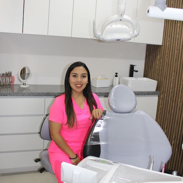 Andrea Rodríguez y Martínez, Dentista - Odontólogo Puebla