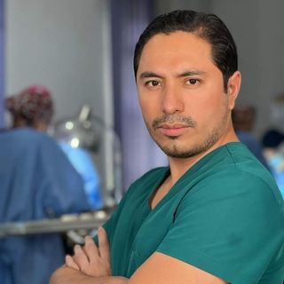 Ampliar imagen: Brian Omar Jiménez Anica, Ginecólogo Orizaba