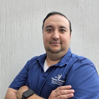 Dr. Eduardo Saúl Acevedo Castañeda