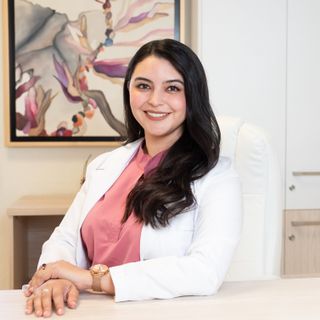 Yolanda González Jasso, Dermatólogo San Luis Potosi