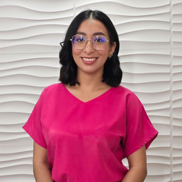 Norma Merari Esqueda Valdez, Dentista - Odontólogo Los Mochis