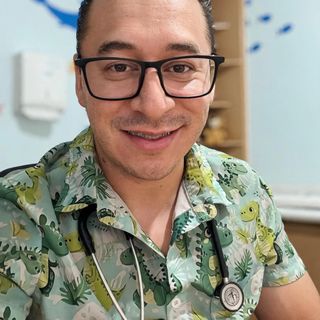 Efrain Villalobos Verduzco, Médico general Morelia