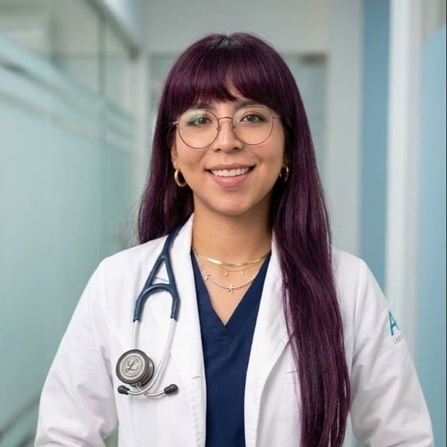 FERNANDA REGINA MENDOZA MARTINEZ, Médico general Querétaro