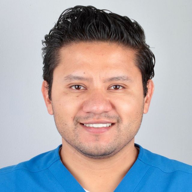Ricardo González Carmona, Dentista - Odontólogo Iztapalapa