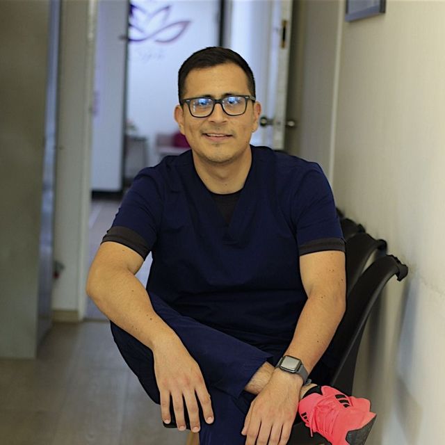 Antonio Vélez Díaz, Fisioterapeuta Ciudad de México