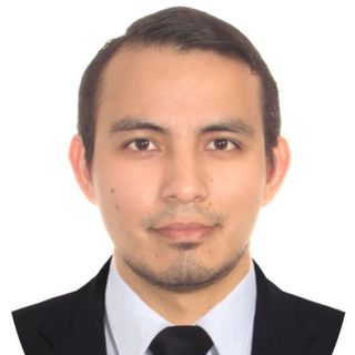 Ampliar imagen: Roberto José May Contreras, Internista Cozumel