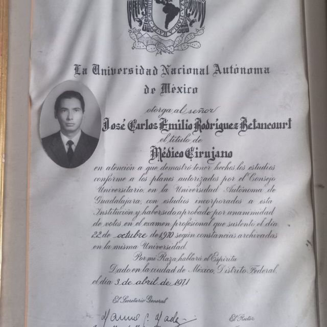 Ampliar imagen: certificate 1