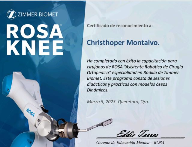 Ampliar imagen: Torre Roja Clinica Medica