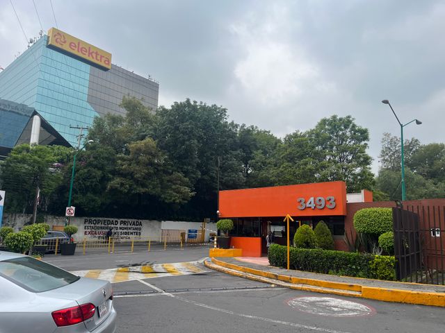 Ampliar imagen: Villa olímpica