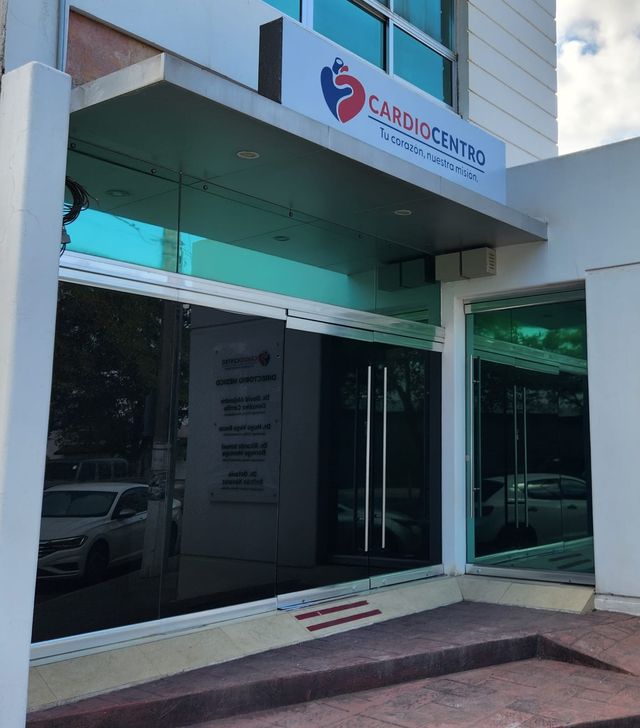 Ampliar imagen: CardioCentro