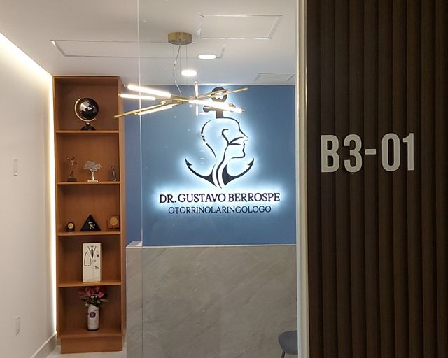 Ampliar imagen: Consultorio Torre Médica Alhma Medical Center