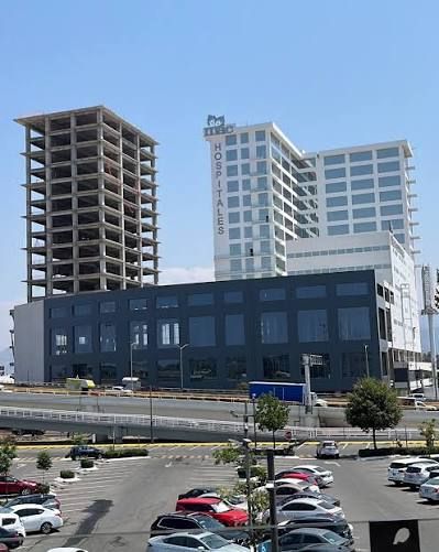 Ampliar imagen: Hospital MAC