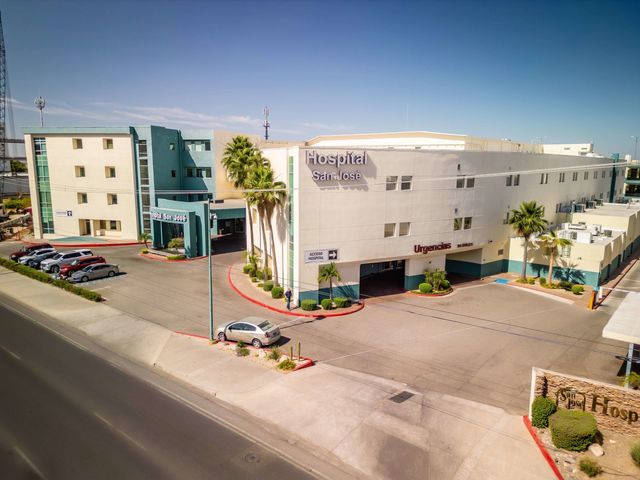 Ampliar imagen: Hospital San José de Hermosillo