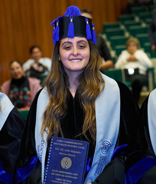 Ampliar imagen: Infiniti Center