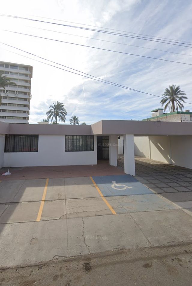 Ampliar imagen: Centro médico Vidalia