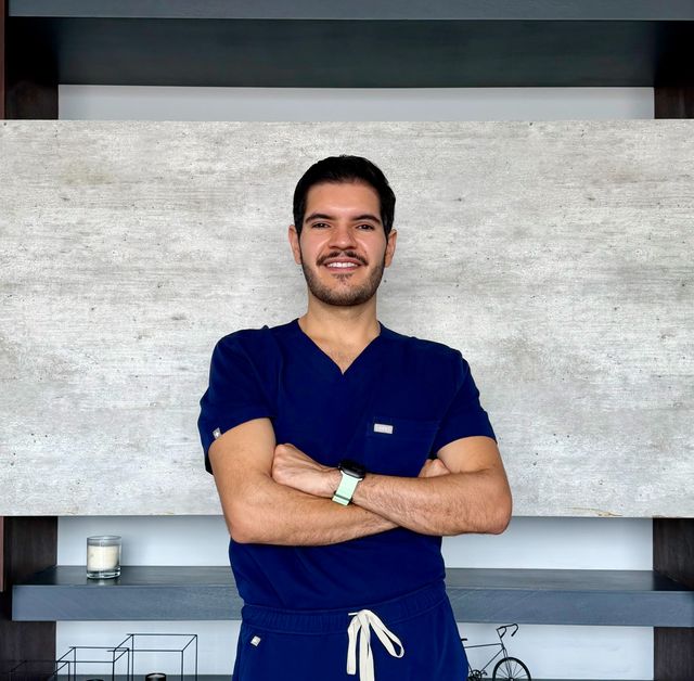 Ampliar imagen: Dr. Oscar Mendoza - Hospital Angeles Pedregal