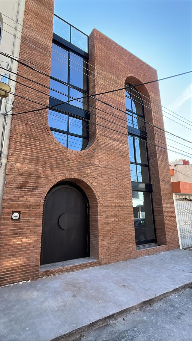 Ampliar imagen: General Manuel Rangel 125