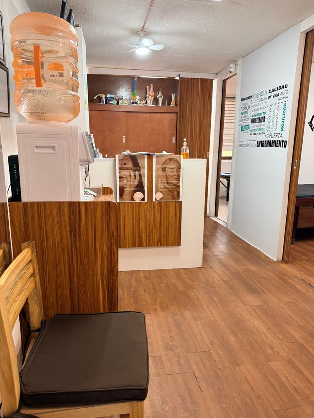 Ampliar imagen: fisioterapia y rehabilitación