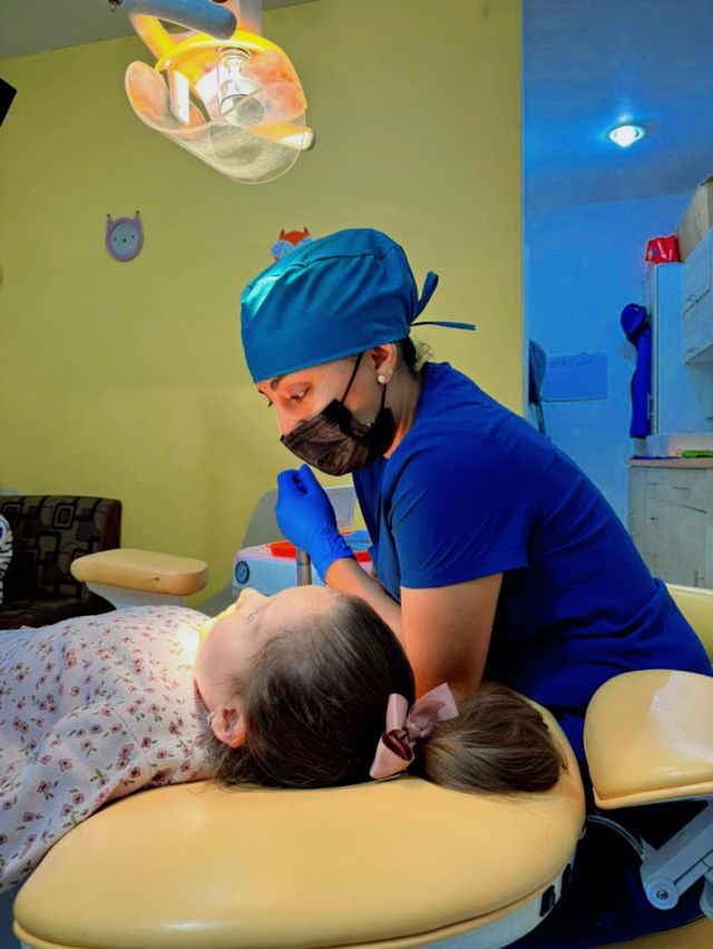 Ampliar imagen: Pequedent & Family