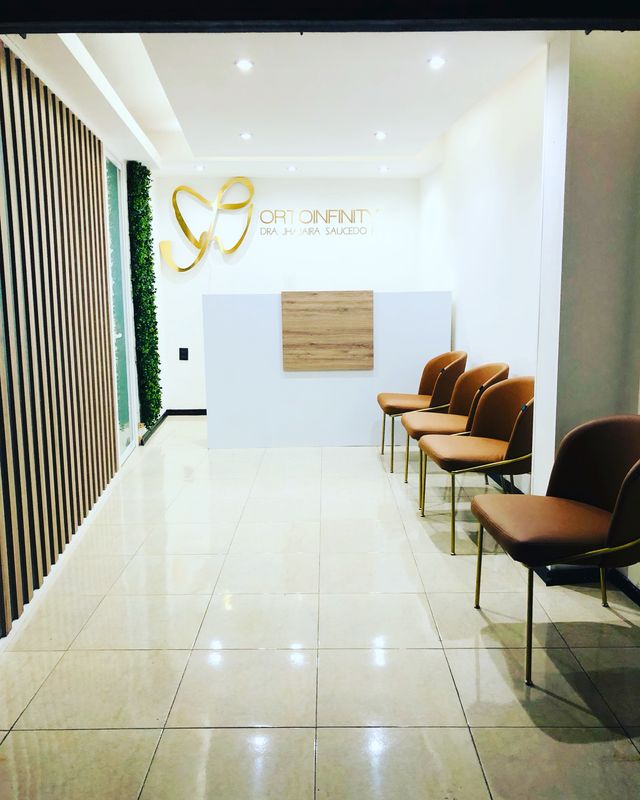 Ampliar imagen: Consultorio Dental Ortoinfinity - Dra. Jhajaira