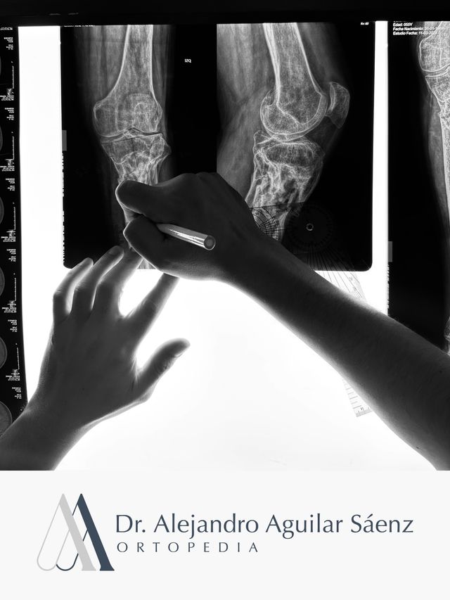 Ampliar imagen: Hospital Ángeles Pedregal - Torre Ángeles Consultorio 810