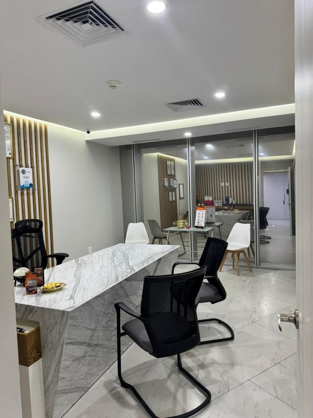 Ampliar imagen: Centro Medico-Hospital Real San José Piso 11 "2-A"