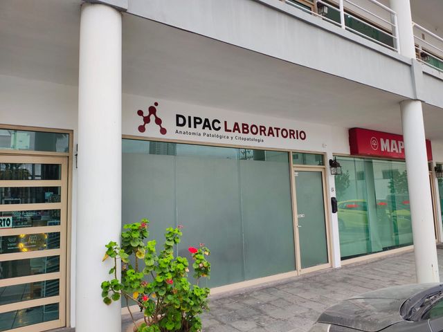 Ampliar imagen: Laboratorio DIPAC, Sucursal Obispado