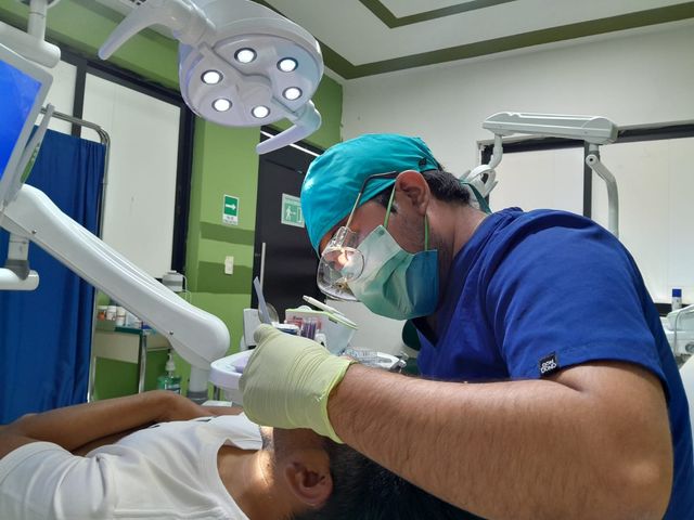 Ampliar imagen: Clinica Dental Mayam