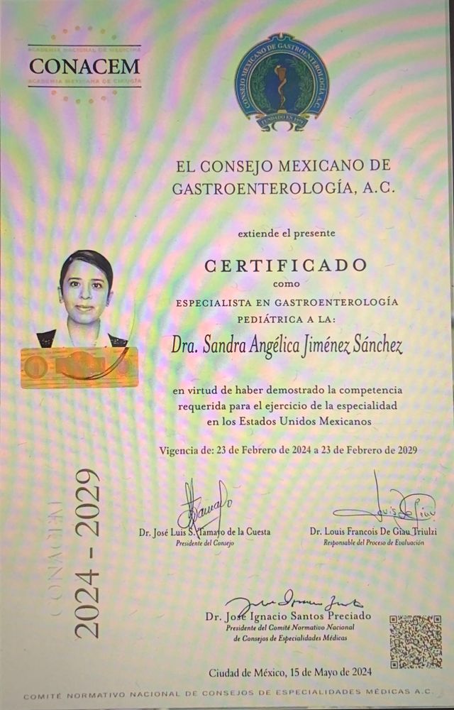 Ampliar imagen: TORRE  MEDICA GINECO-PEDIATRICO DALINDE