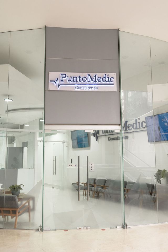 Ampliar imagen: QUIROPRACTICA NORIA SANTA FE CDMX