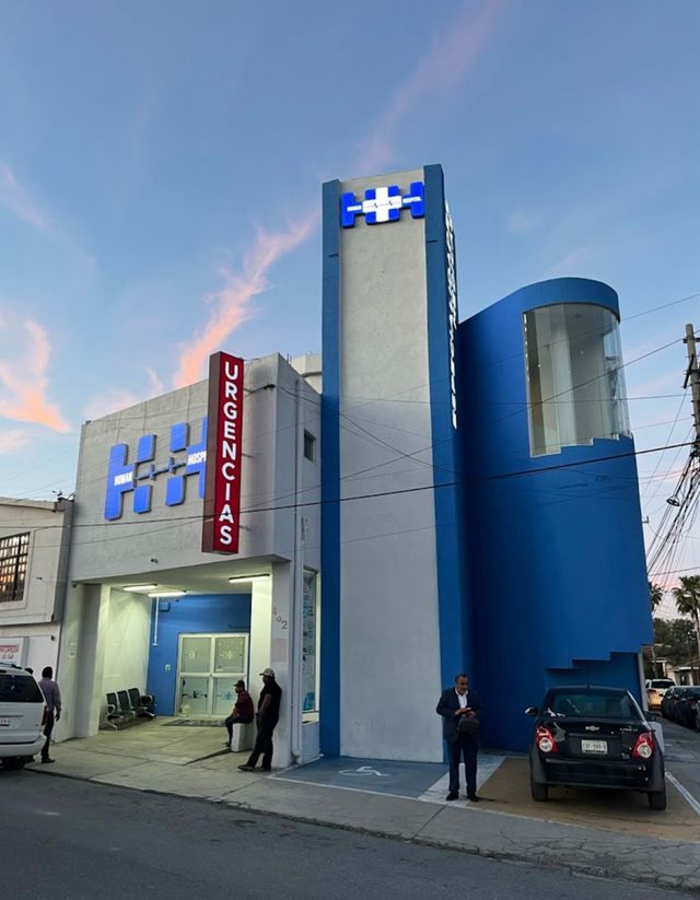 Ampliar imagen: Human Hospital