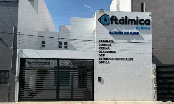 Ampliar imagen: CLÍNICA OFTÁLMICA