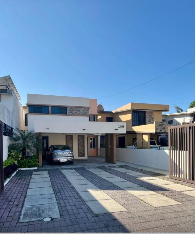 Ampliar imagen: HEMATOONCO CENTRO DE INFUSION