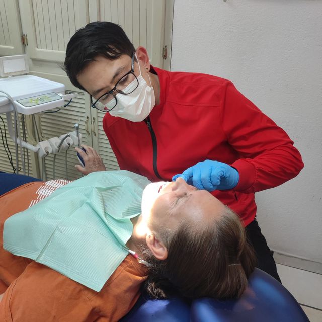 Ampliar imagen: Dental Carrazco