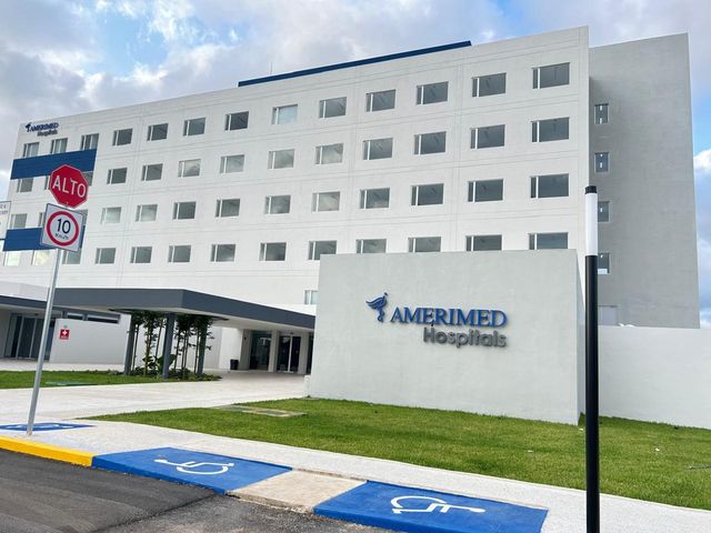 Ampliar imagen: Hospital Amerimed Mérida