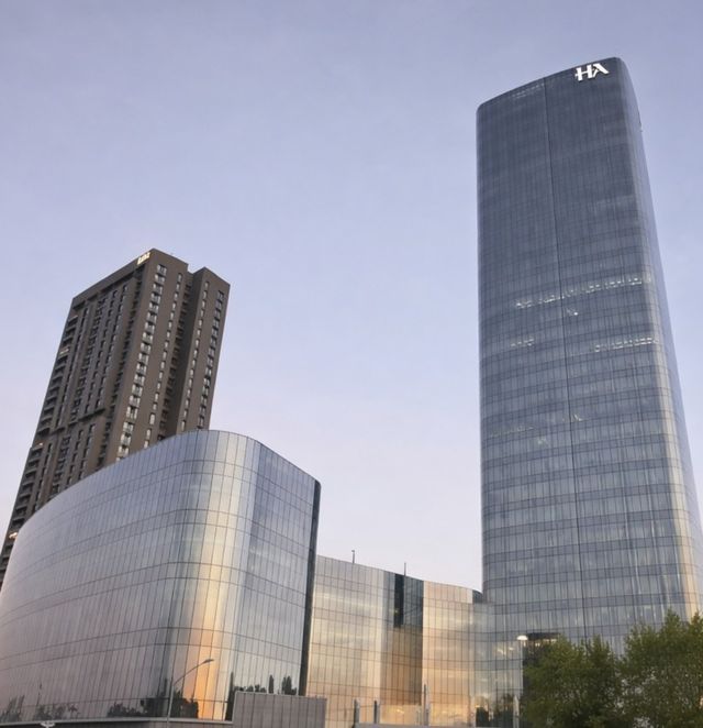 Ampliar imagen: Torre Médica Hospital Ángeles Andares