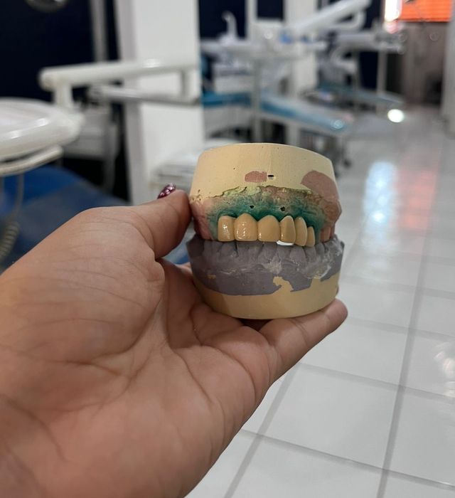 Ampliar imagen: Clínica dental palmar de aramara
