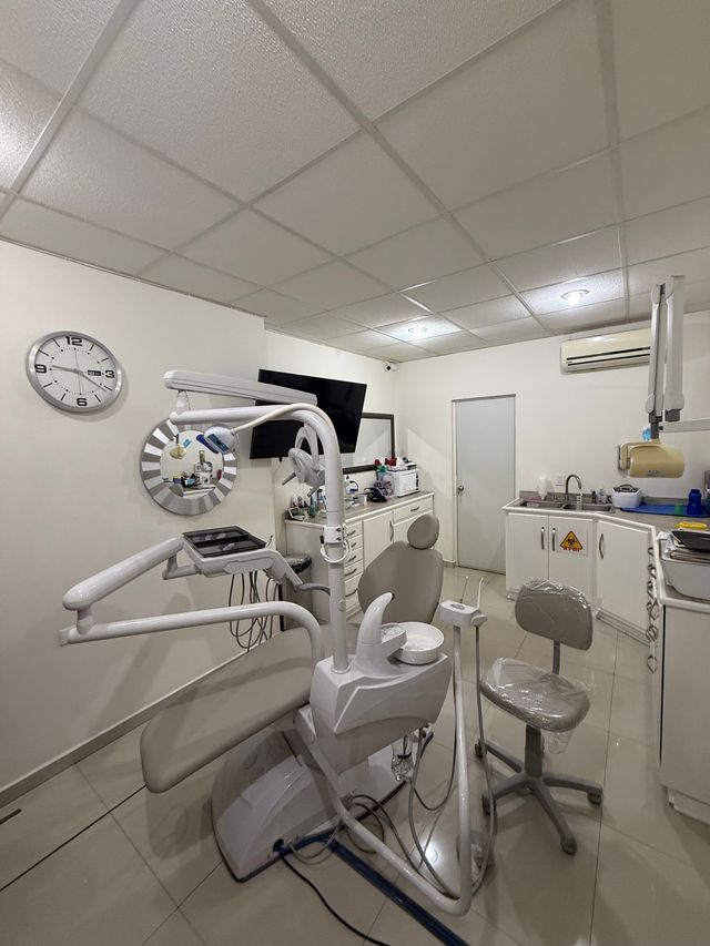 Ampliar imagen: Dental Care Dr. Angélica González